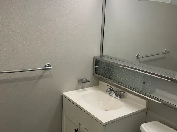 2021 Samuel Dr, Denver, CO 80221