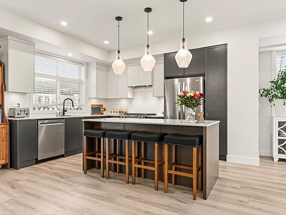 2nd image of 46211 Promontory Rd #165