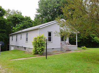 7946 Windom Rd, Shoals, IN 47581