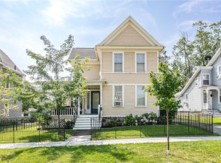 127 Bristol St, Canandaigua, NY 14424