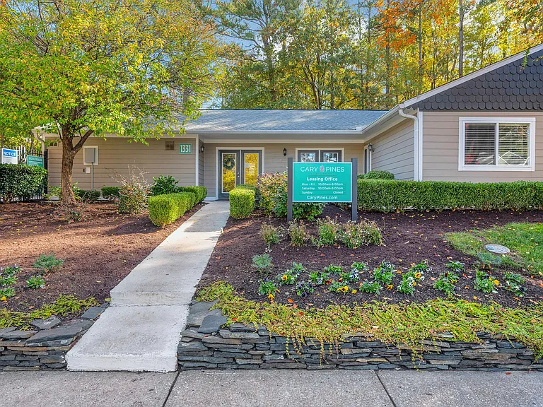 Cary Pines Apartments — Photo 40