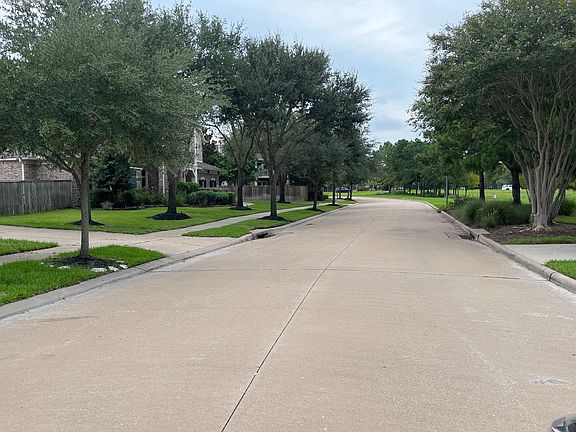 4th image of 5714 Hazel Alder Way