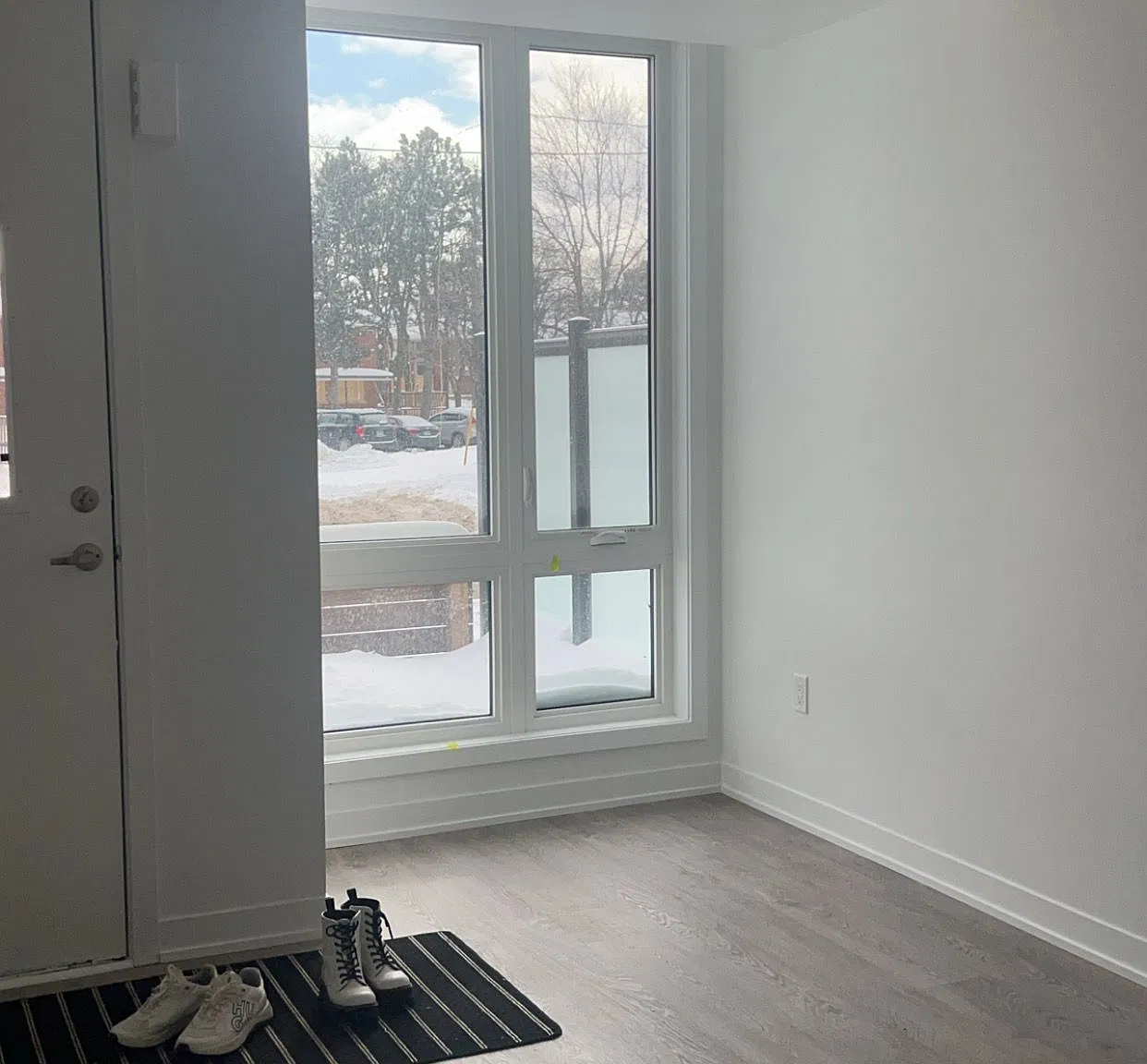 New Lawrence Heights — Photo 4