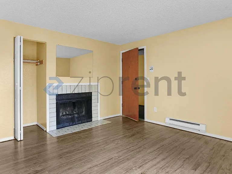 5205 S Orchard St #A — Photo 4