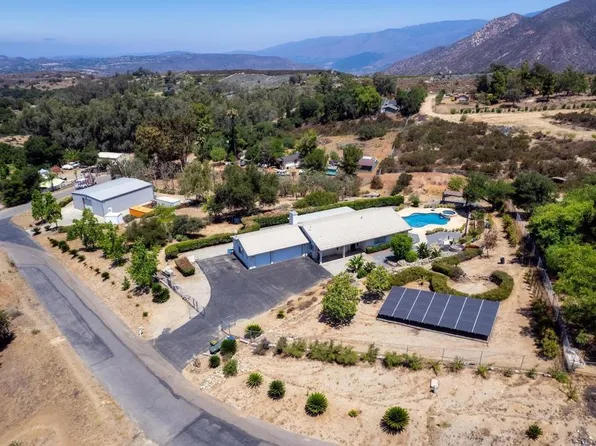 18822 Possum Pass, Valley Center, CA 92082