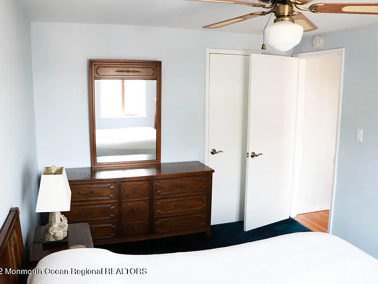 5 Vine Ct — Photo 20