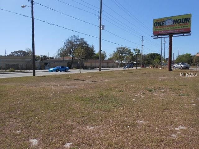 2nd image of 2439 Lucerne Park Rd