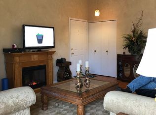 216 Stoneybrook Ln #2C, Bloomingdale, IL 60108