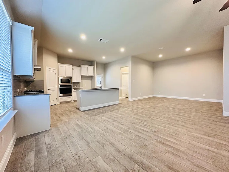 1310 Axis Deer Rd — Photo 10