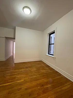 Rented by Peter R. Hungerford, LREB | media 37