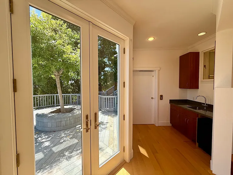 51 Via Los Altos — Photo 38