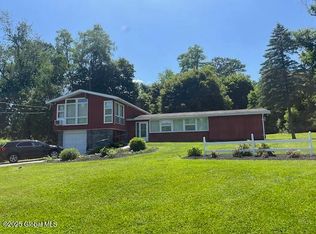 76 Putnam Rd, Schenectady, NY 12306