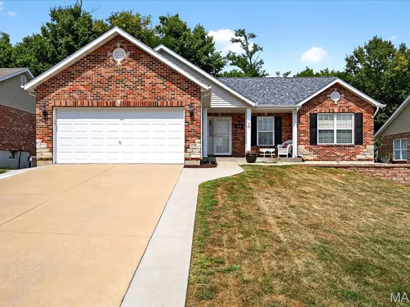 420 Micahs Way, Columbia, IL 62236