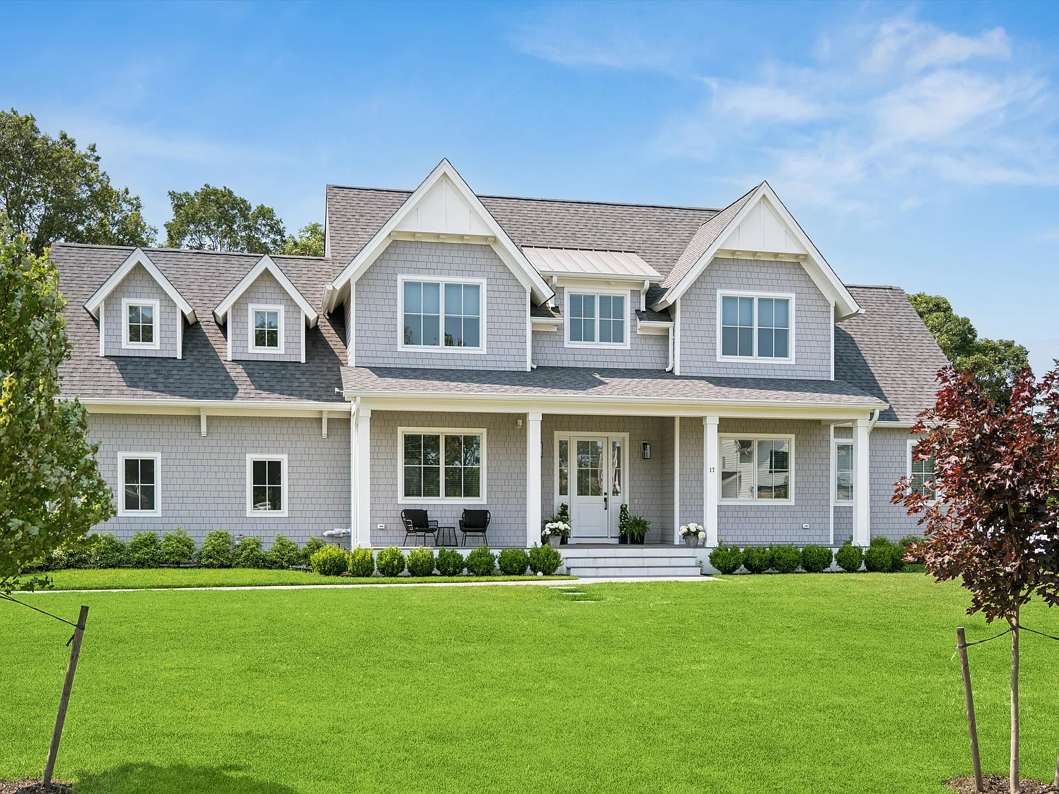Luxury New Construction Summer Rental in Westhampton Beach — Photo 1