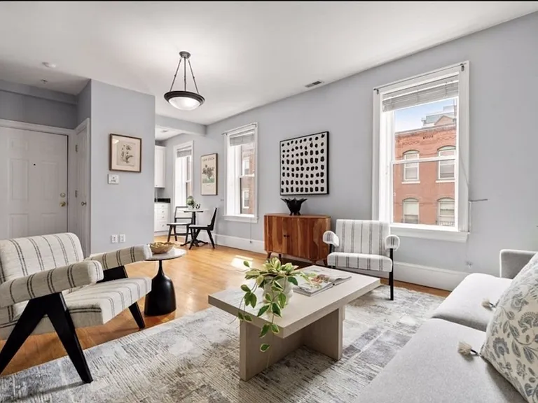 177 Endicott St #3 — Photo 3