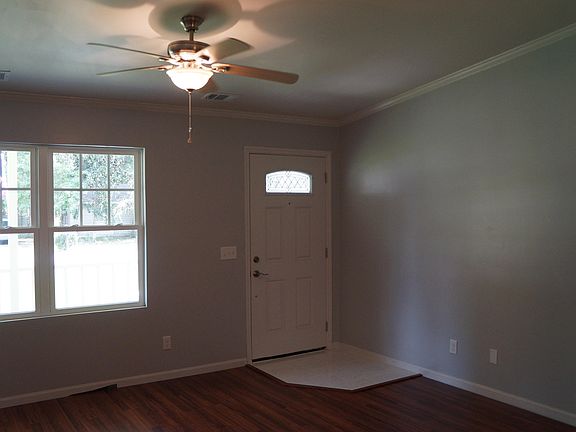 4th image of 6 Juniper Lane