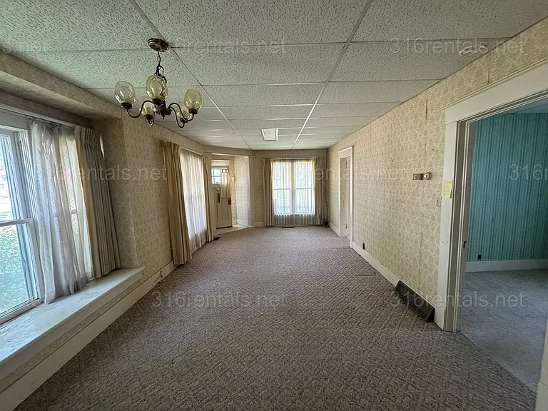 301 Old Main St — Photo 8