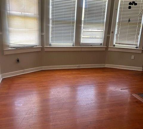 5th image of 1510 Behrman Ave