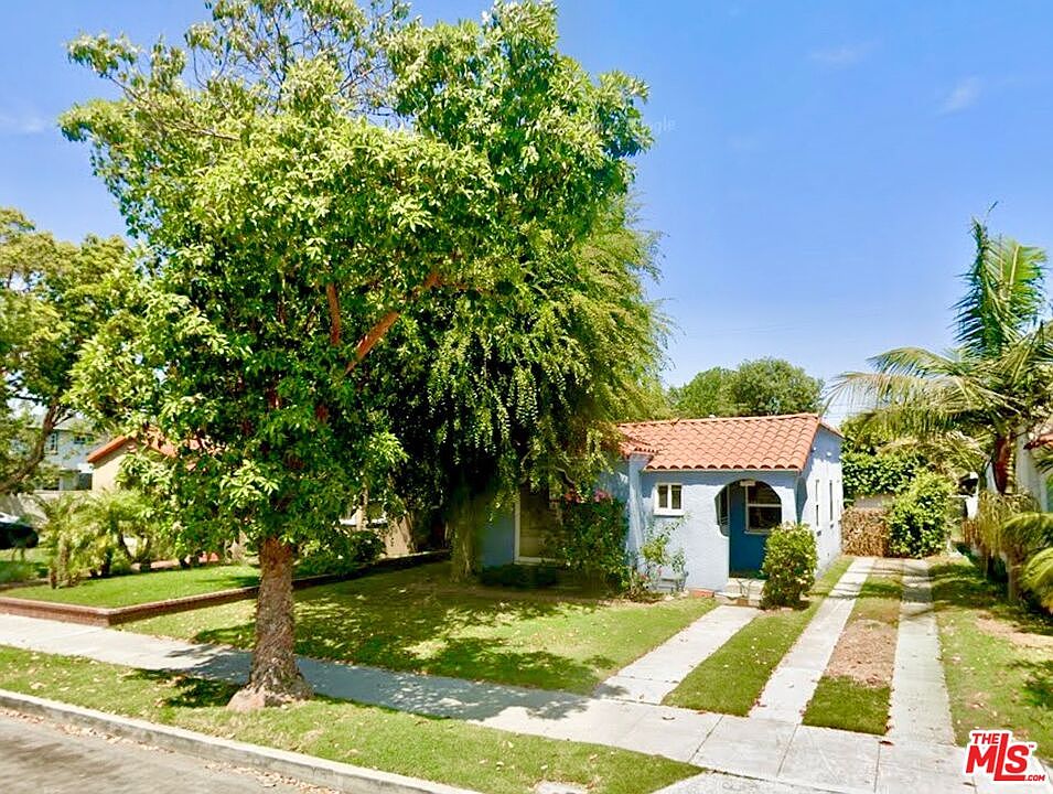 1st image of 5590 Lemon Ave