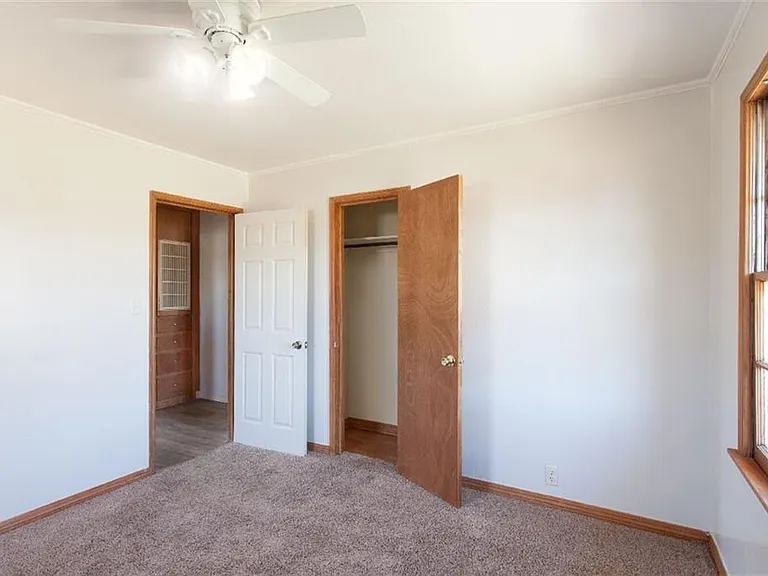 1109 Nowahy Ave — Photo 9