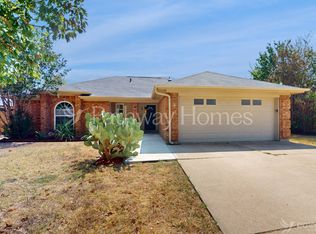 16 Atlanta Ct, Mansfield, TX 76063