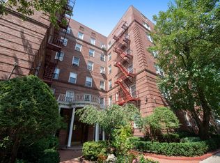 111-39 76th Rd #D7, Forest Hills, NY 11375