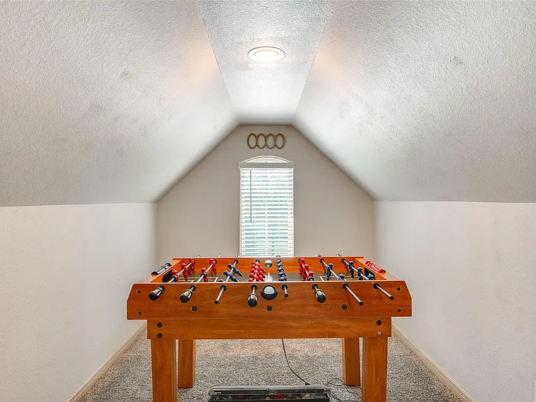 8470 Coral Cove Pass Ln — Photo 27