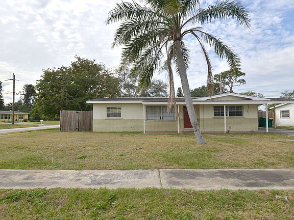 2nd image of 1610 Sea Breeze Ln