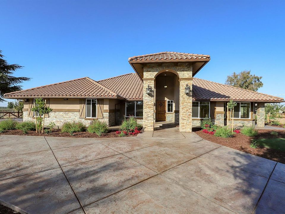 1st image of 17085 Juanita Dr