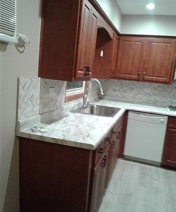 4th image of 6162 N Melvina Ave #2