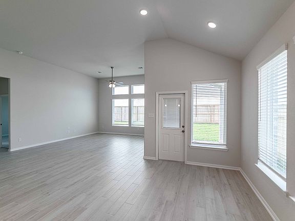 5th image of 6219 Park Landing Ln