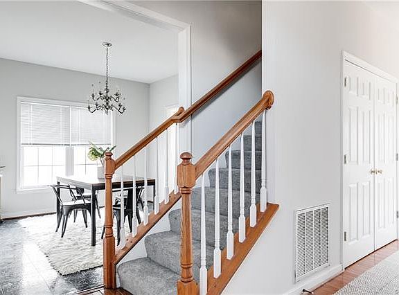 4th image of 10729 Pruett Ln