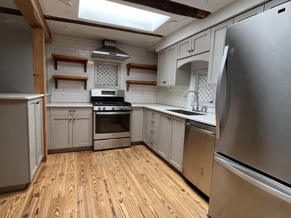 223 Ranchitos Rd, Taos, NM 87571