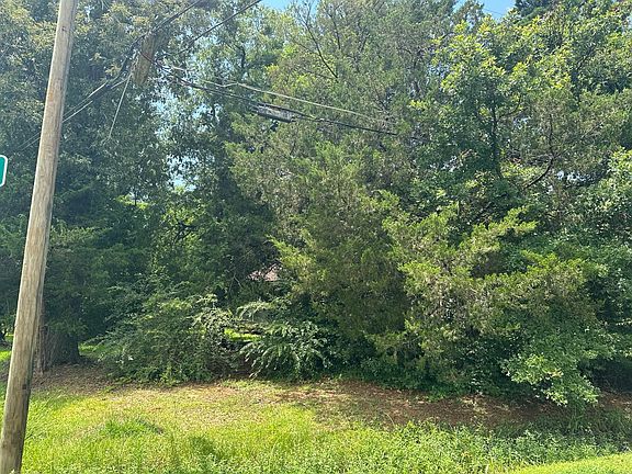 3rd image of 9402 Forbing Rd