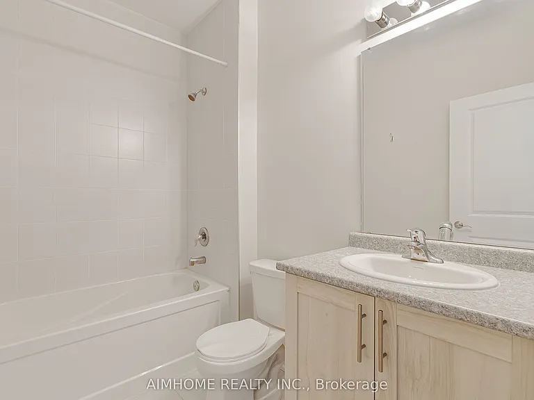 6 Prescott Cres — Photo 17
