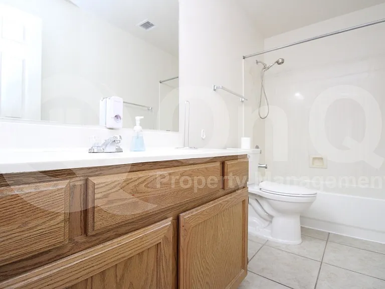 4522 E Muriel Dr — Photo 16