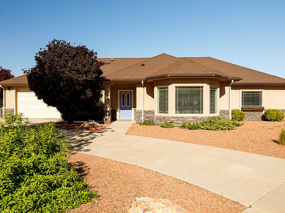 1st image of 818 S Peartree