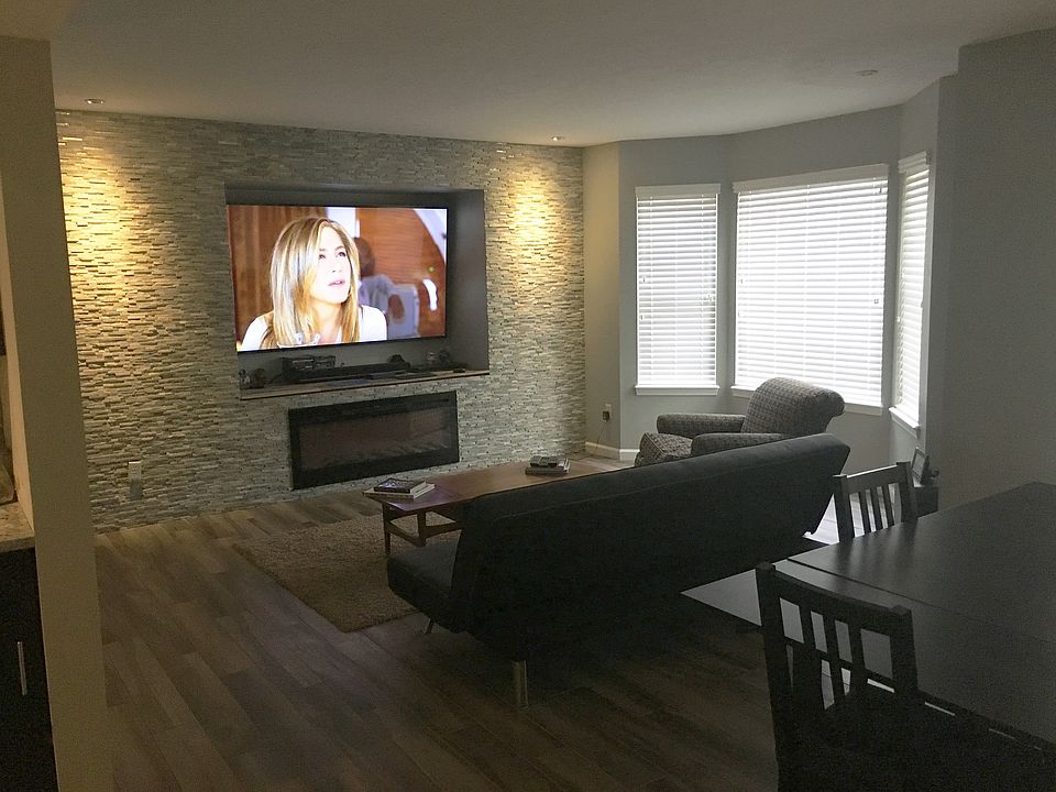 1st image of 1091 Fleetwood Dr APT F