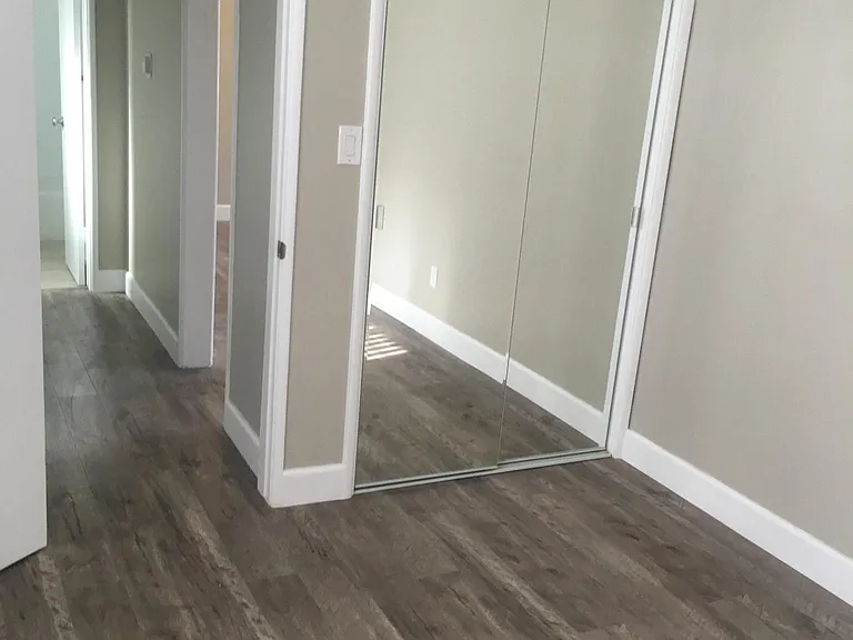 25206 Loytan St #E — Photo 10
