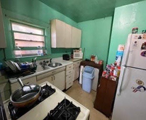 5th image of 30 Hayes Ave