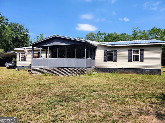 2nd image of 482 Campers Haven Rd