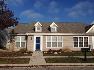 231 Edinburgh St, Valparaiso, IN 46385