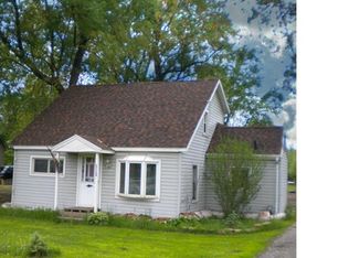 37160 Van Born Rd, Wayne, MI 48184