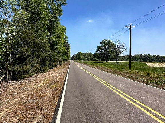 4th image of Holly Bush Rd