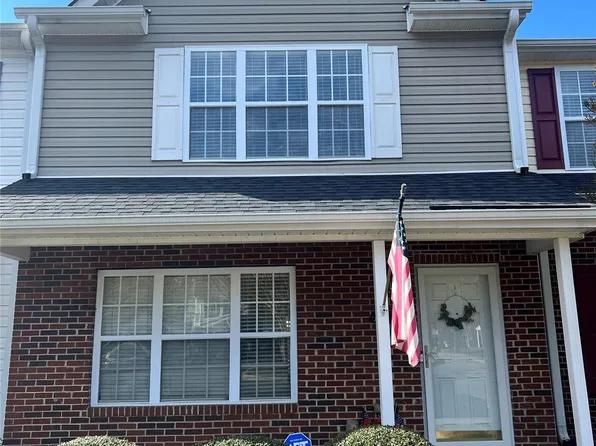 12434 Hennigan Place Ln, Charlotte, NC 28214