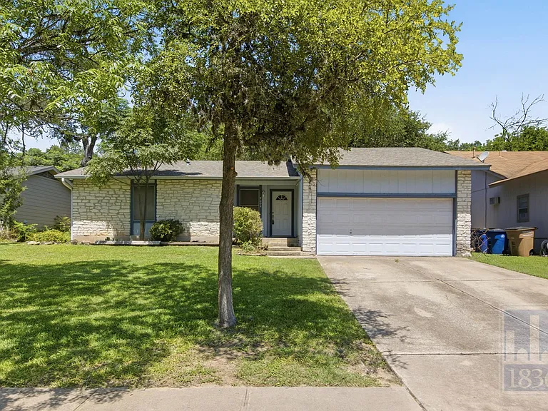 9002 Marsh Dr — Photo 24