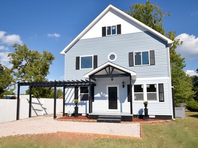 2005 Mecklenburg Hwy, Mooresville, NC, 28115