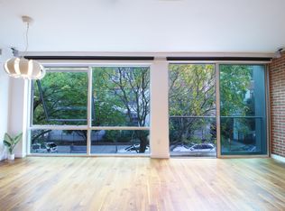 211 N 5th St APT 2B, Brooklyn, NY 11211
