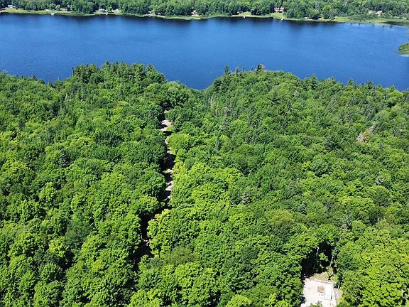 3rd image of 32464 Keweenaw Pass Rd