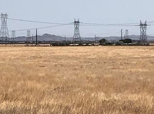N Of Ave #J, Lancaster, CA